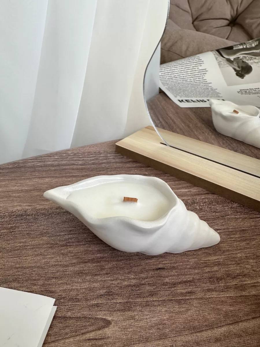 Handmade Scented Candle — Citrus Bloom (Orange Zest & Jasmine Petals)