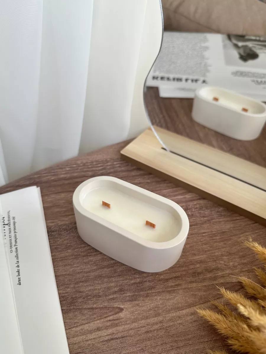 Handmade Scented Candle — Ocean Drift (Sea Salt, Driftwood & Eucalyptus)