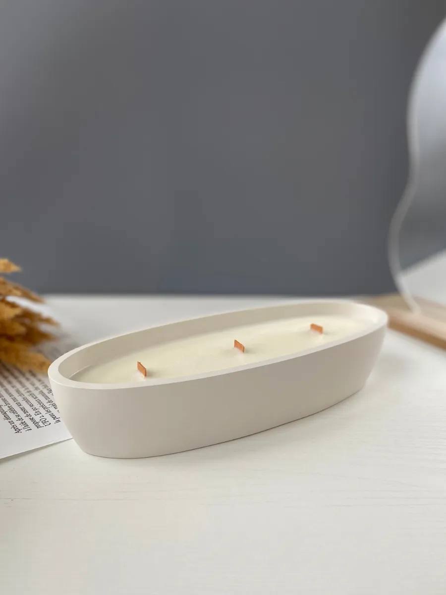 Handmade Scented Candle — Amber & Musk Glow (Amber, Musk & Sandalwood)