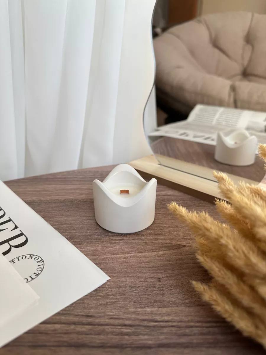Handmade Scented Candle — Spiced Chai Comfort (Black Tea, Cardamom & Vanilla)