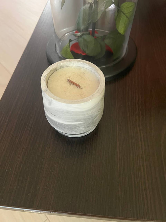 Handmade Scented Candle — Orchard Harvest (Apple, Pear & Cinnamon)